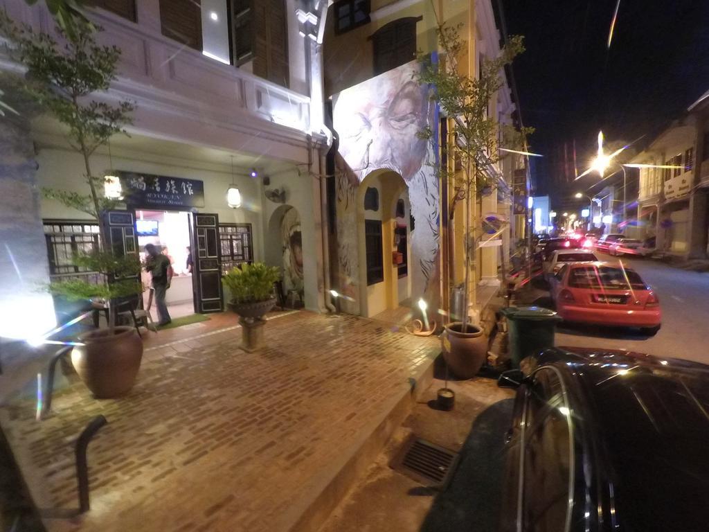 بيت شباب ريوكان مونتري بوتيك جورج تاون المظهر الخارجي الصورة
